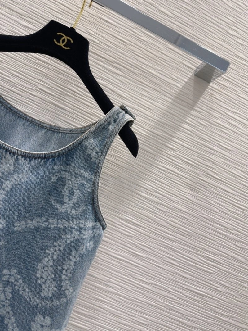 UrbanChic Chanel Dress 111019