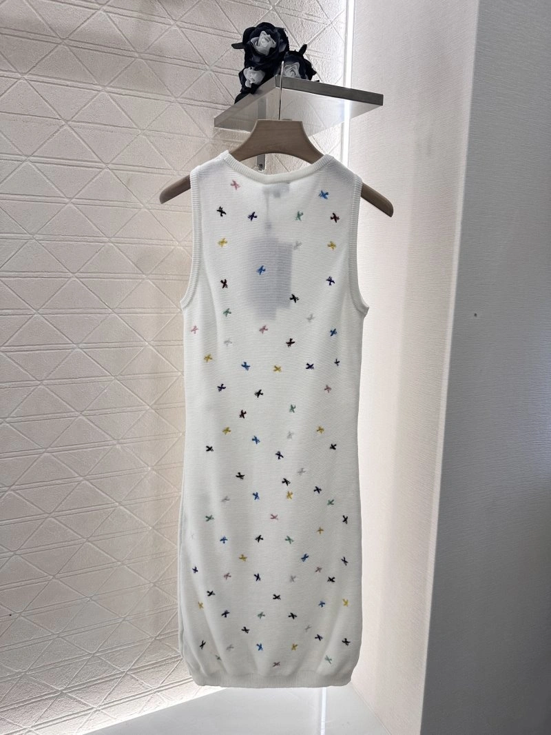 Stylish Chanel Dress 111017