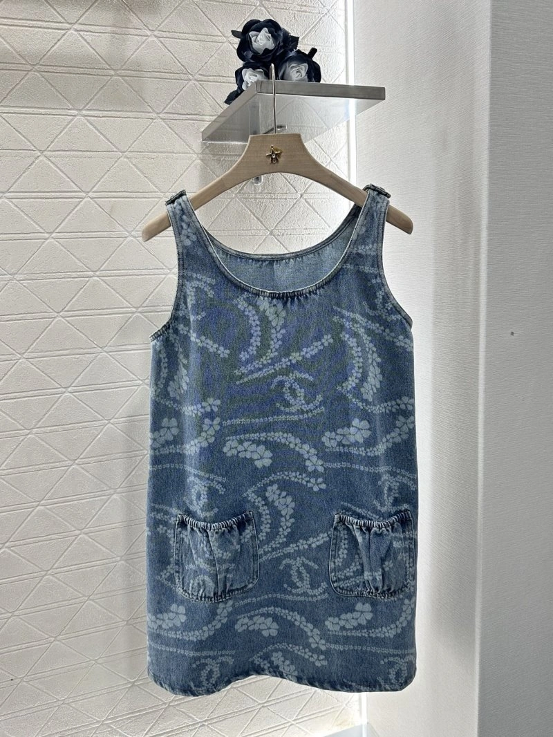 Chanel Dress Minimalist 110997