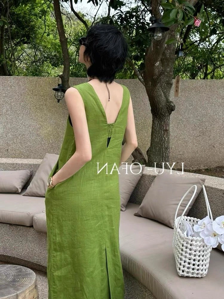 Neat Chanel Dress 111006