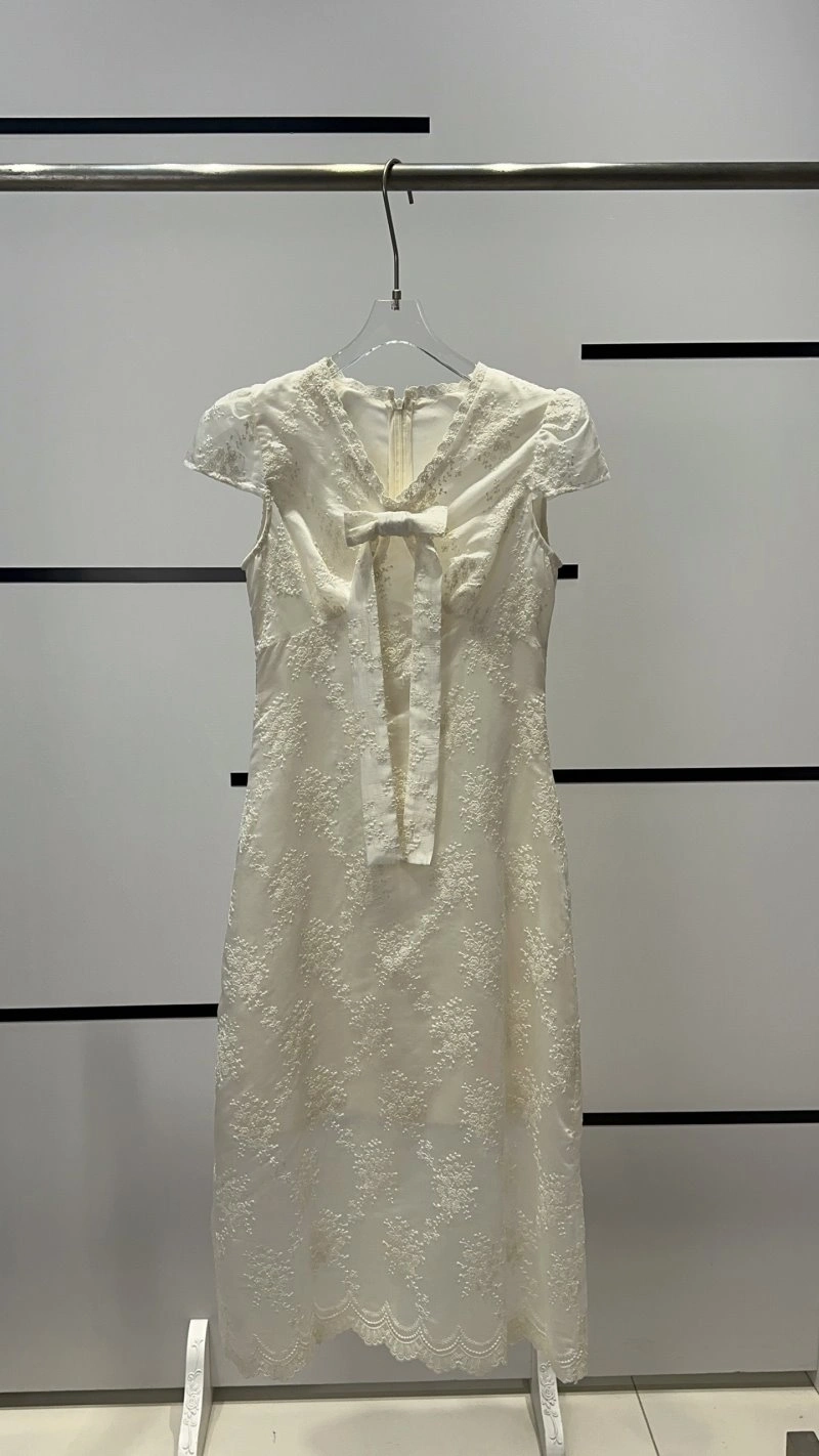 Tailored Chanel Dress 111008