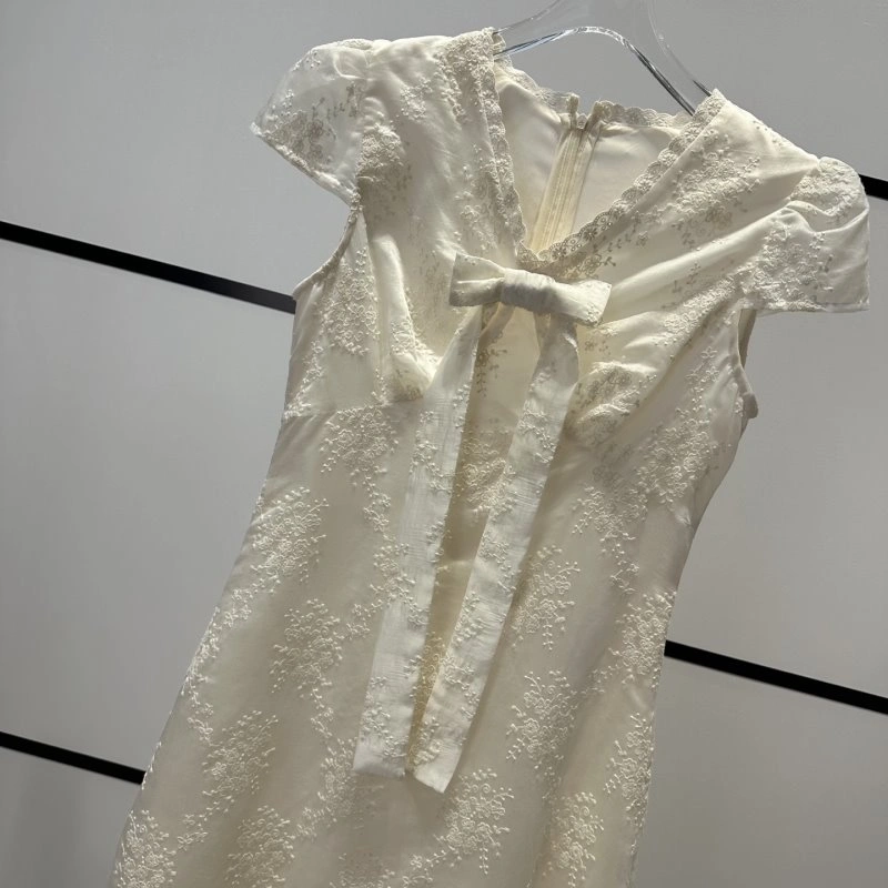 Tailored Chanel Dress 111008