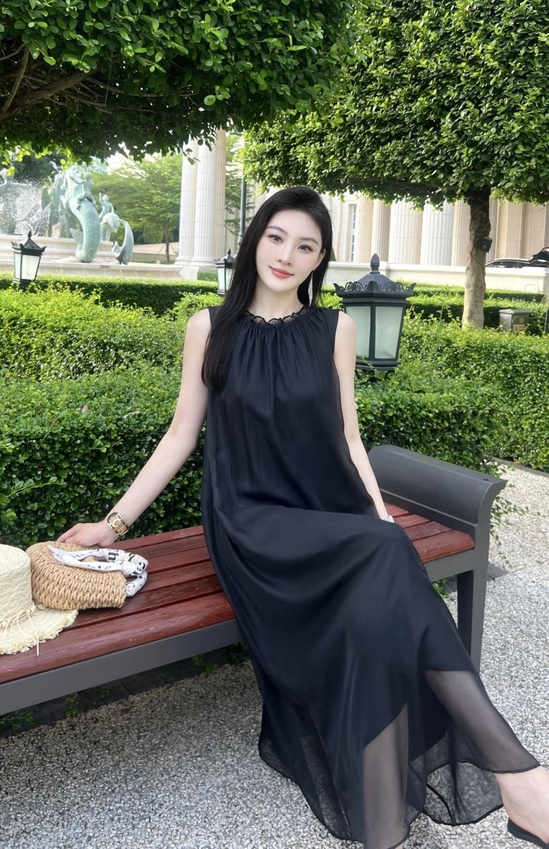 Chanel Dress Contemporary 110979