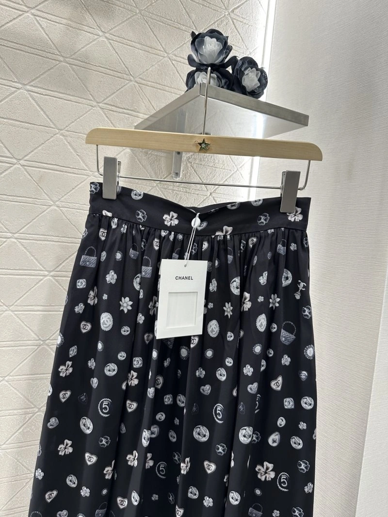 Bold Chanel Dress 110938