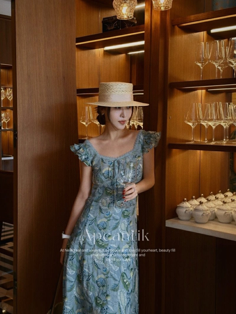 WrinkleFree Chanel Dress 110934