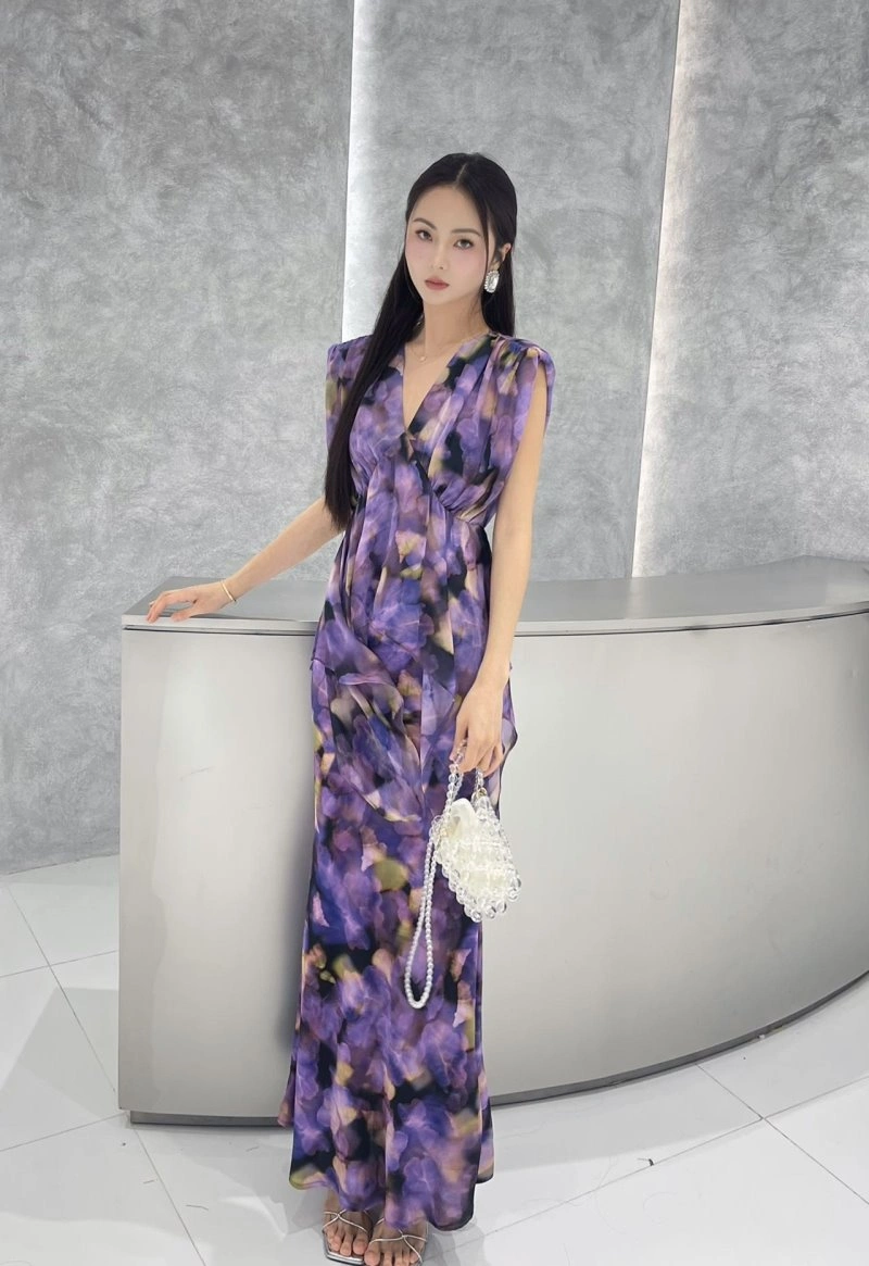 Flexible Chanel Dress 110933