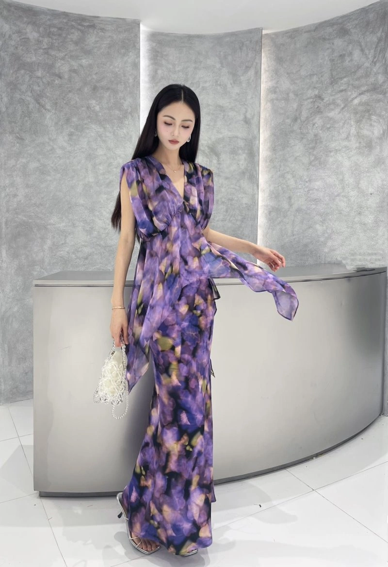 Flexible Chanel Dress 110933