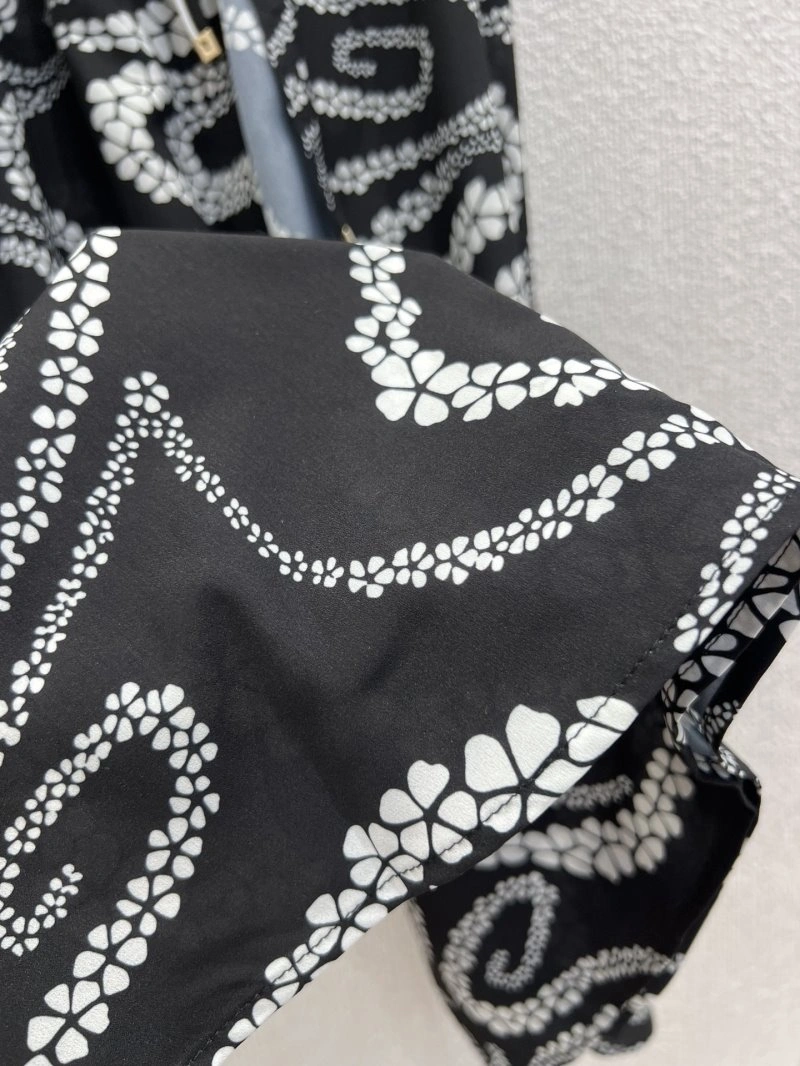 Refined Chanel Dress 110902