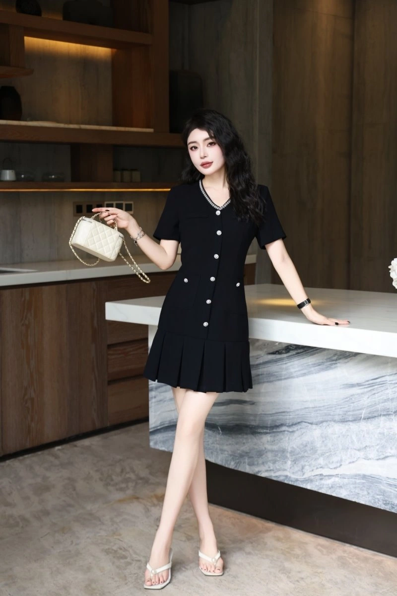 Cozy Chanel Dress 110910
