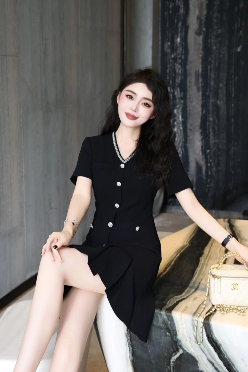 Cozy Chanel Dress 110910