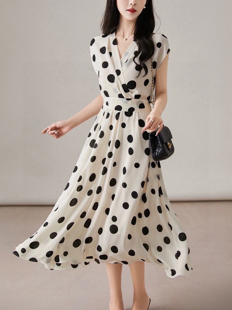 Resilient Chanel Dress 110901