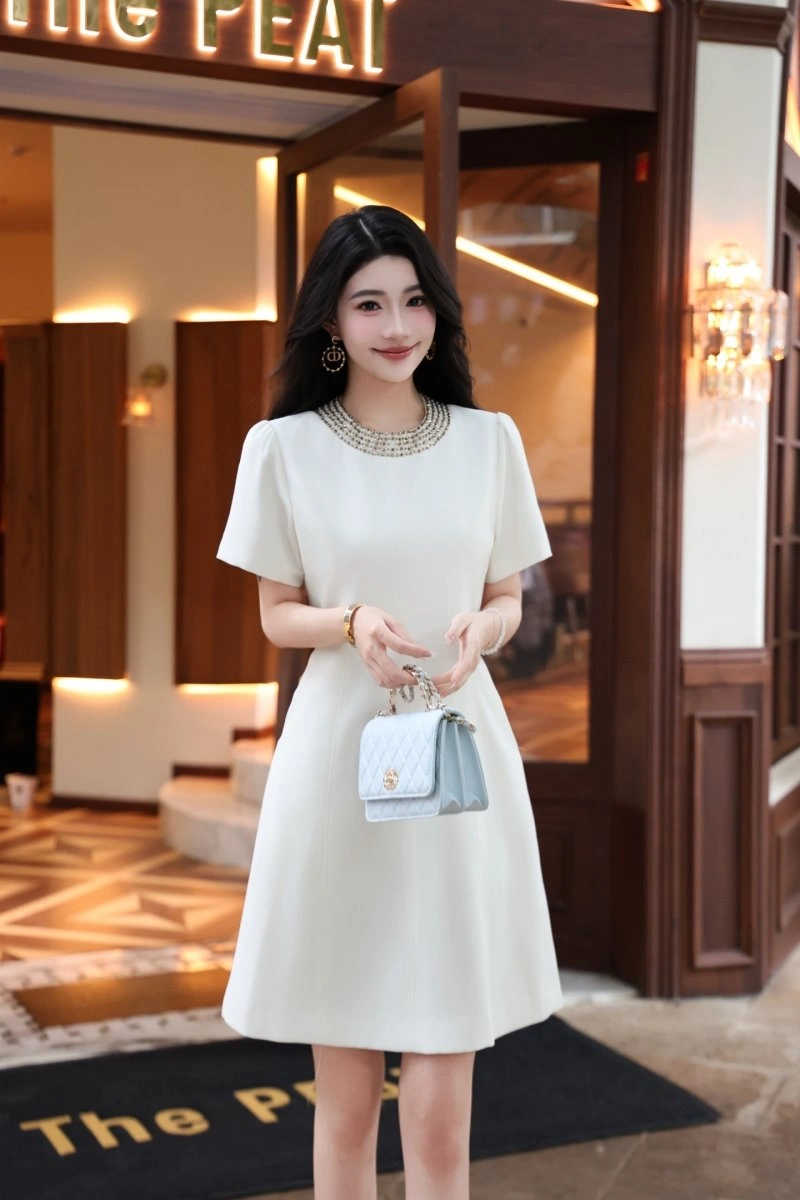 Packable Chanel Dress 110918
