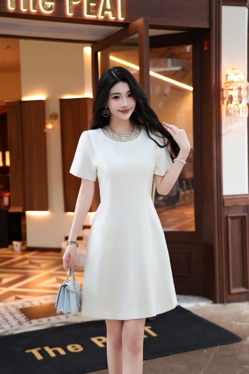 Packable Chanel Dress 110918