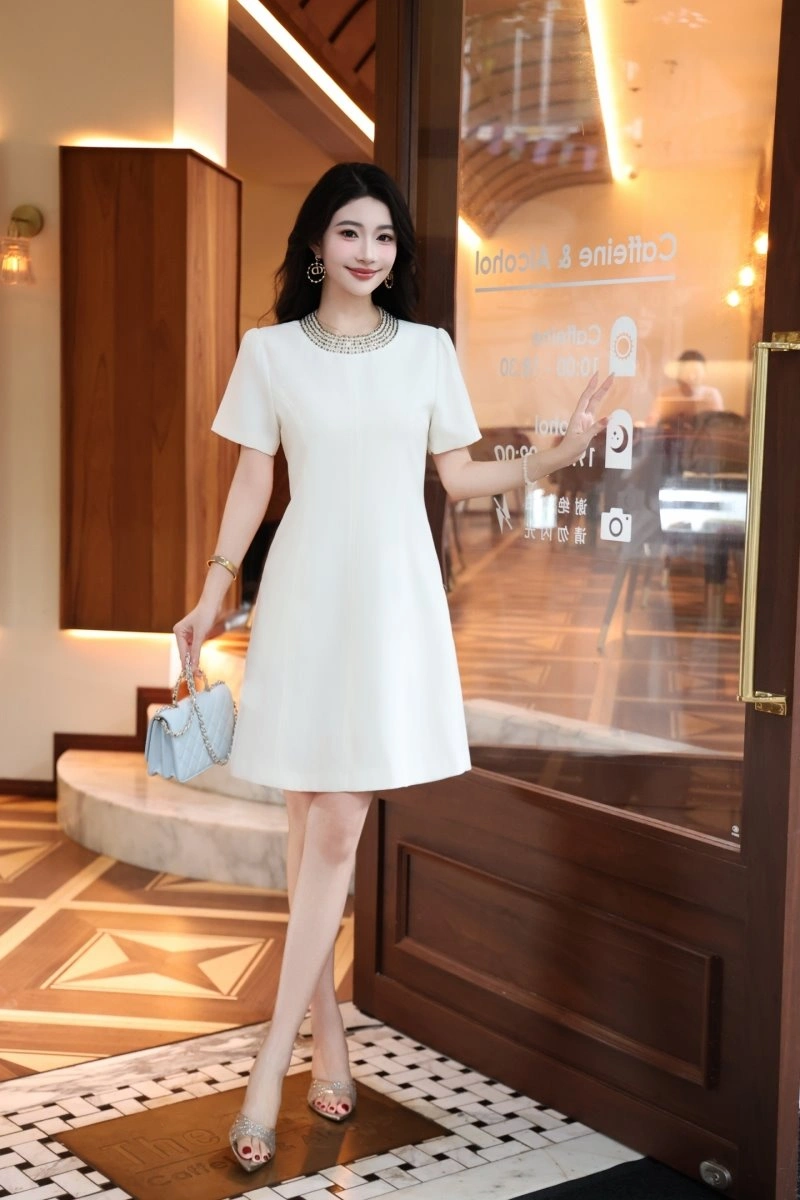 Packable Chanel Dress 110918