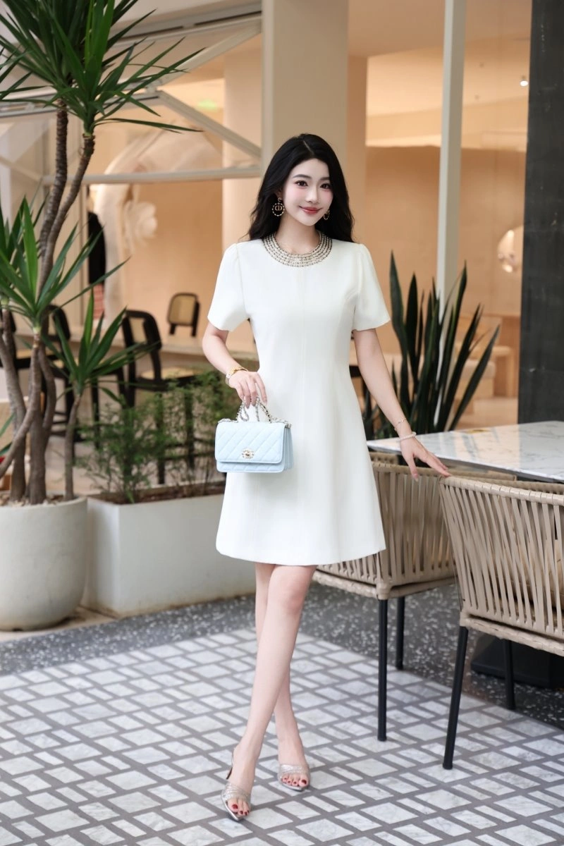 Packable Chanel Dress 110918