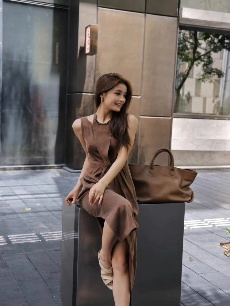 Trendy Chanel Dress 110892