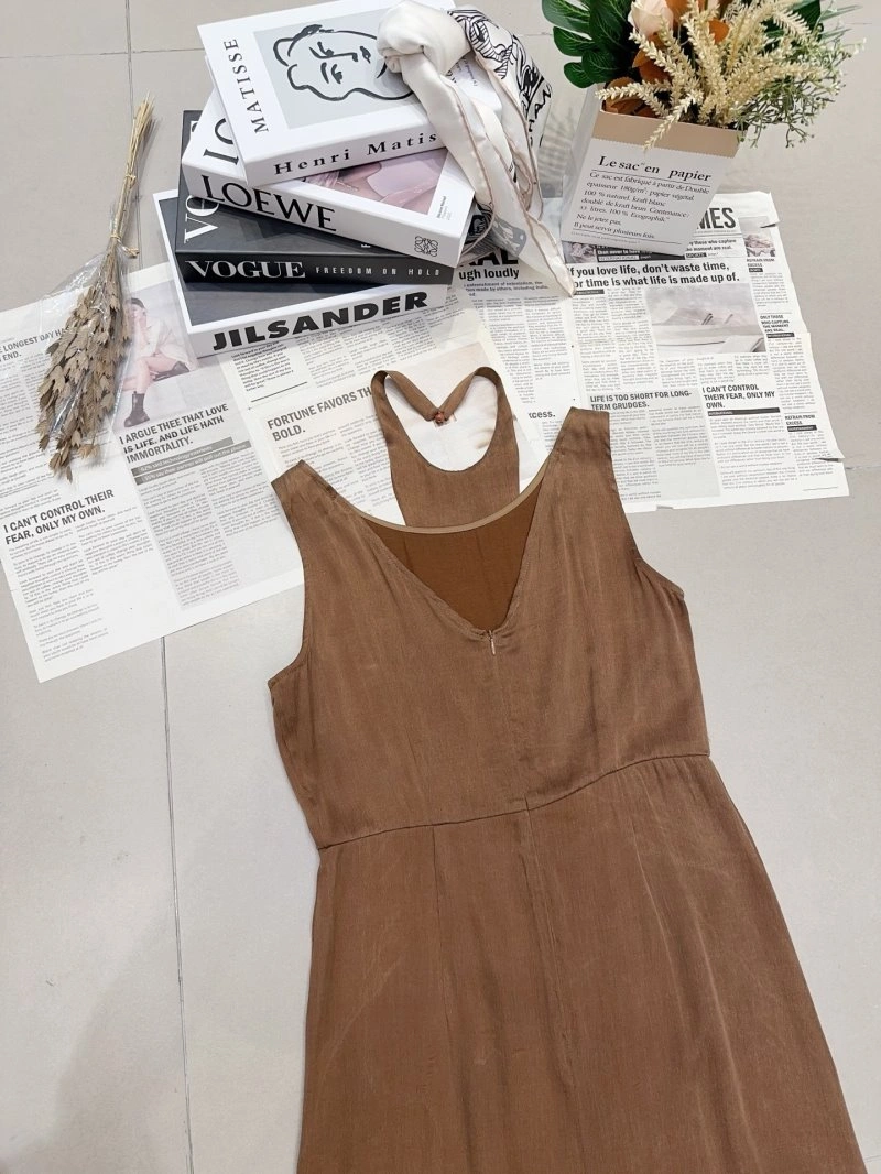 Trendy Chanel Dress 110892