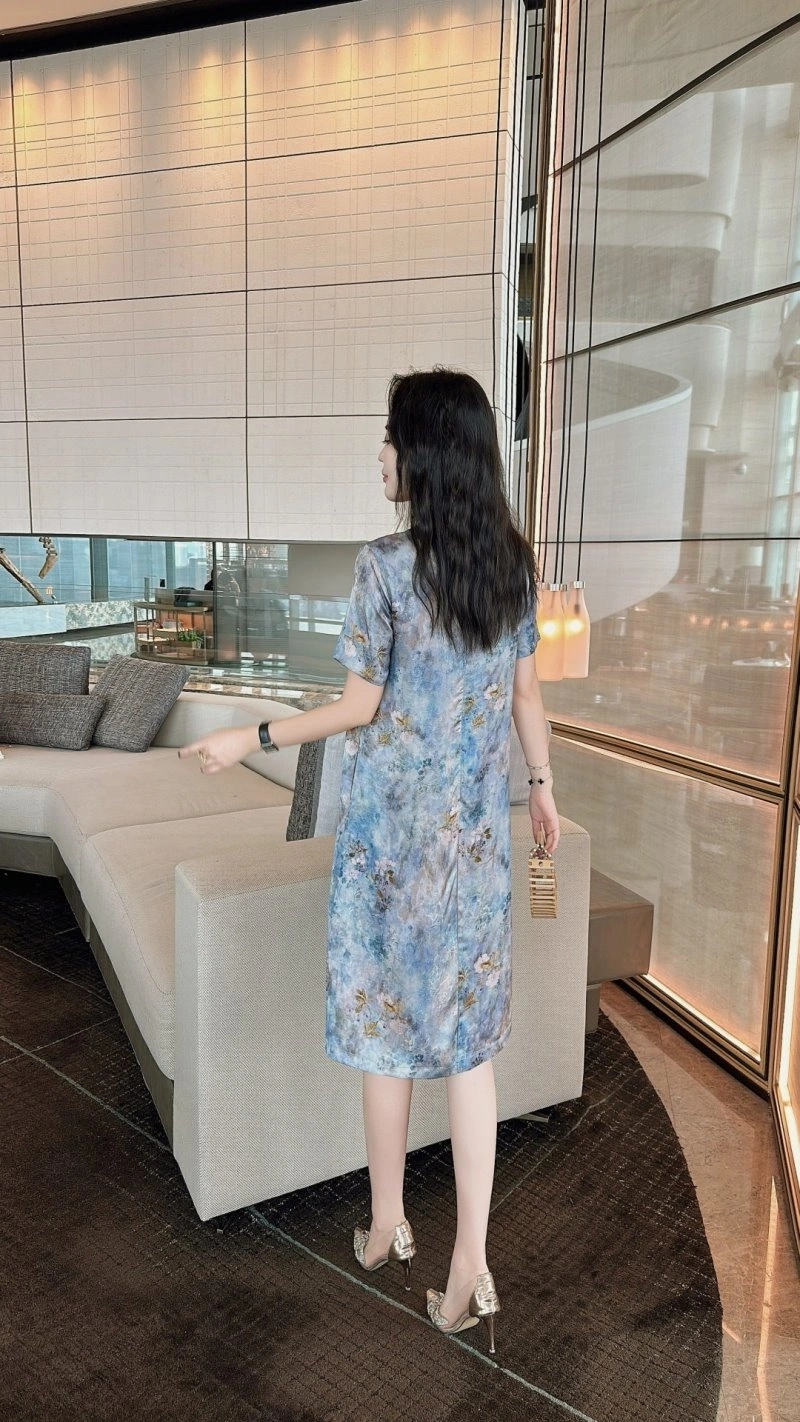 Minimalist Chanel Dress 110873