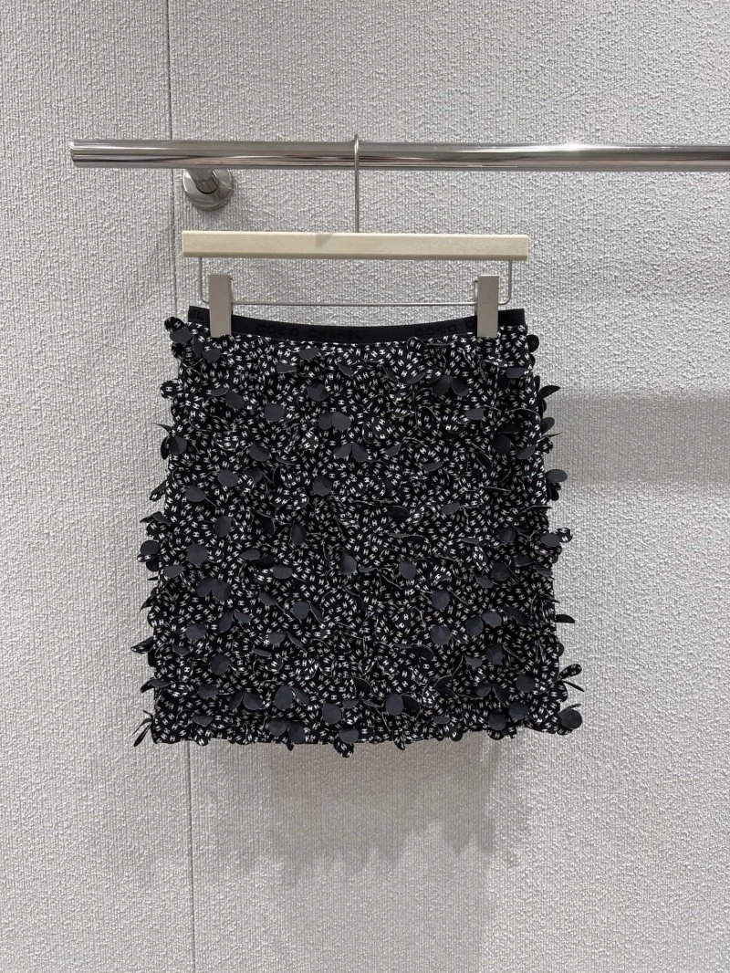 Cozy Chanel Dress 110829