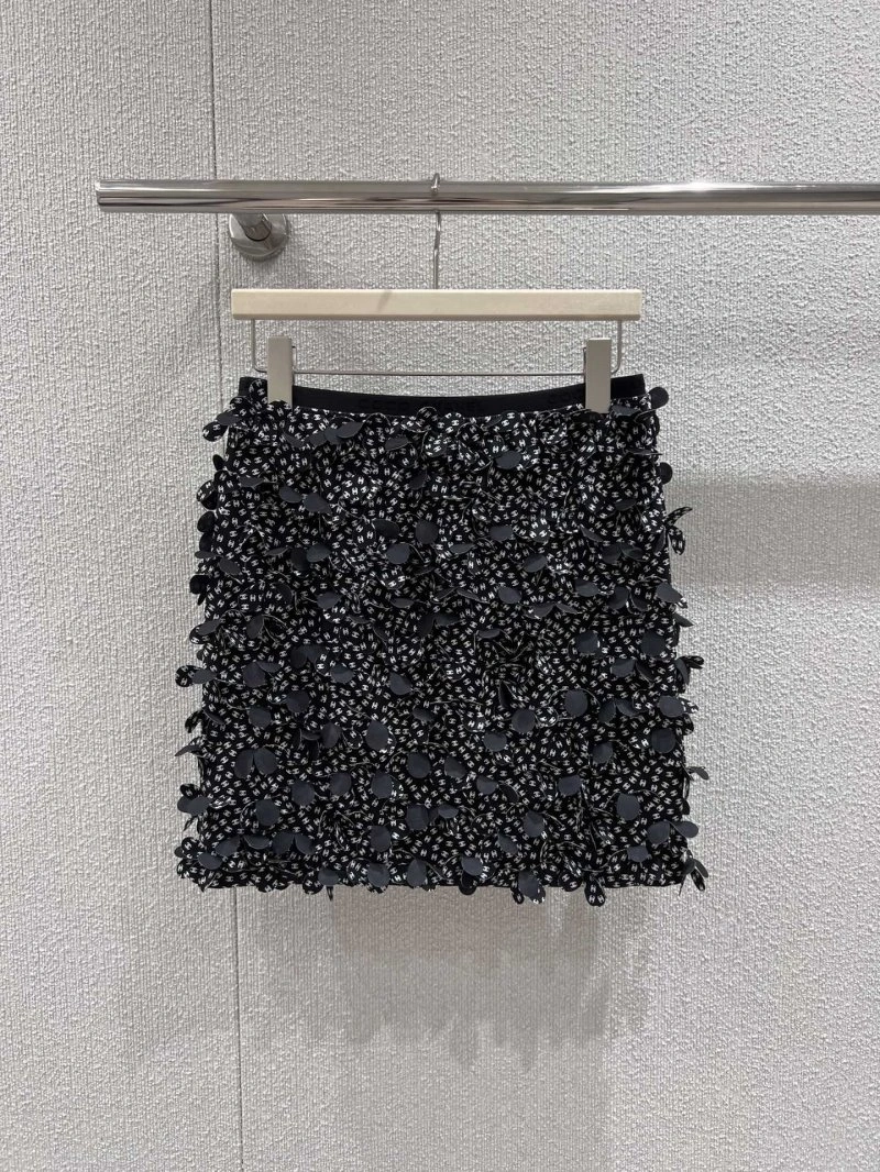 Cozy Chanel Dress 110829