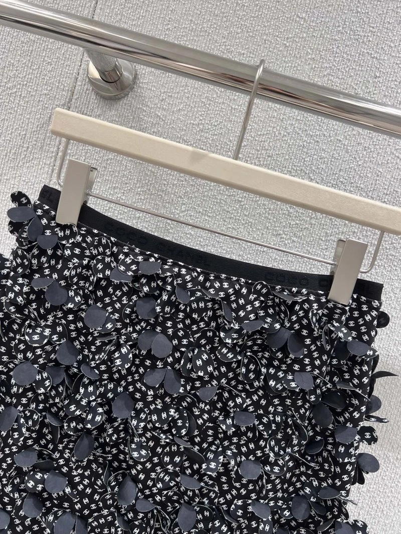 Cozy Chanel Dress 110829