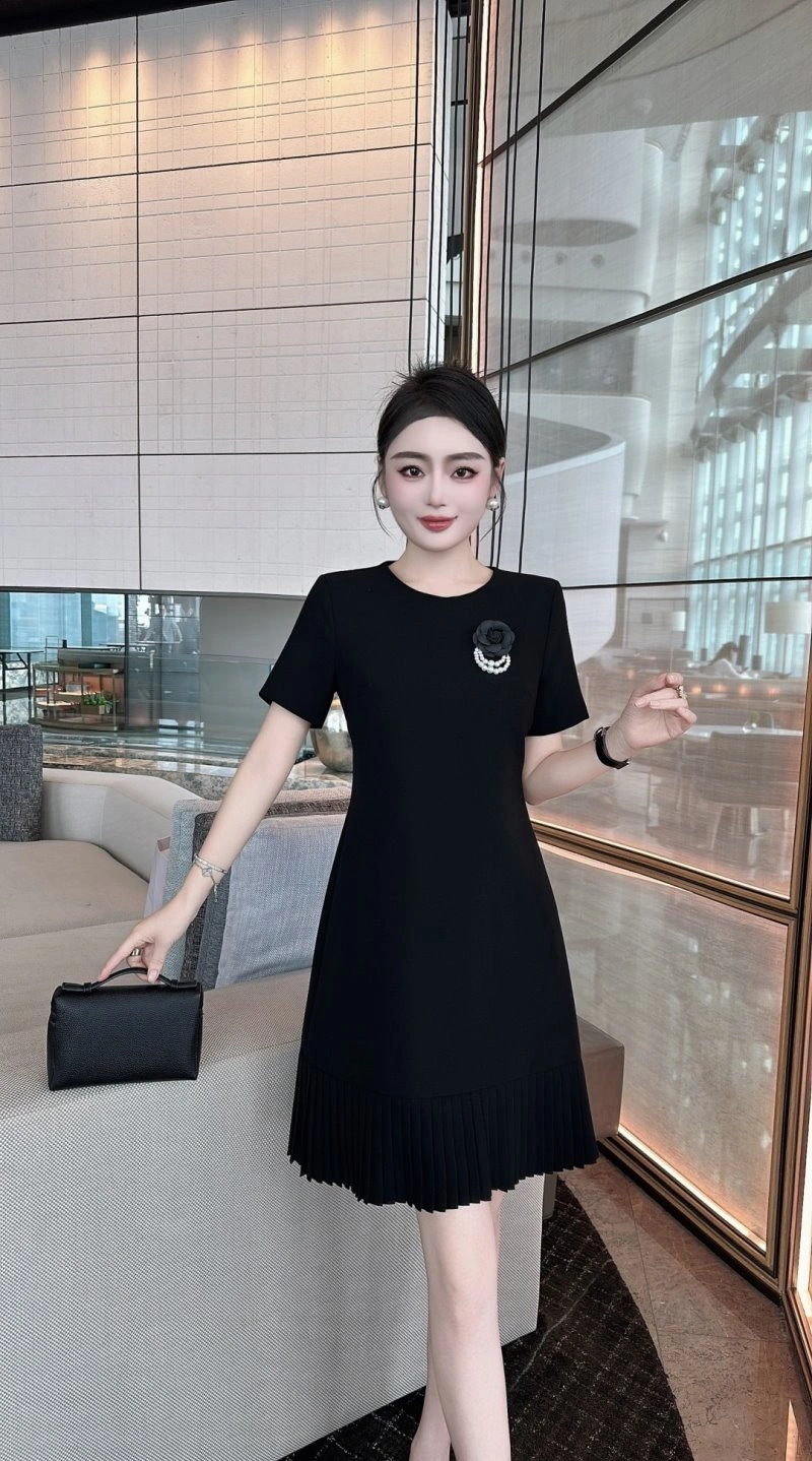 WrinkleFree Chanel Dress 110786