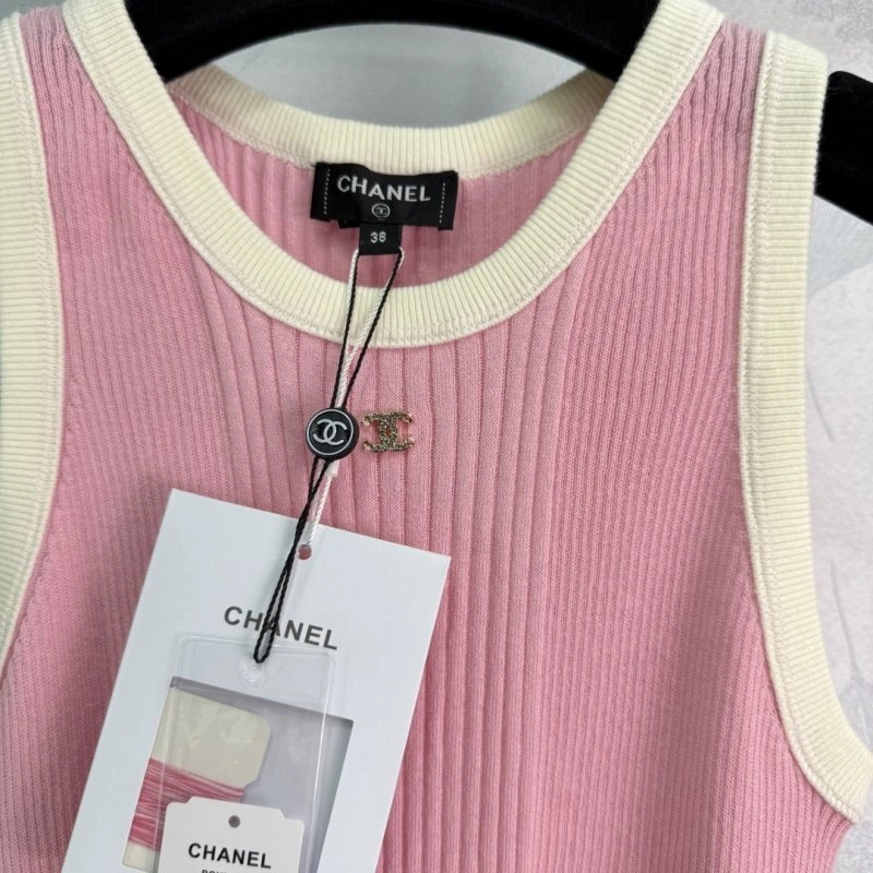 Compact Chanel Dress 110811