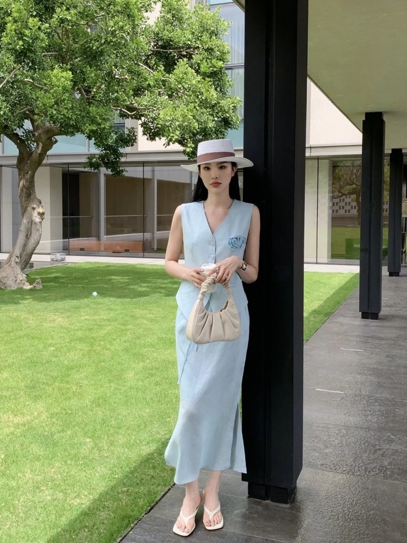 Chic Chanel Dress 110777