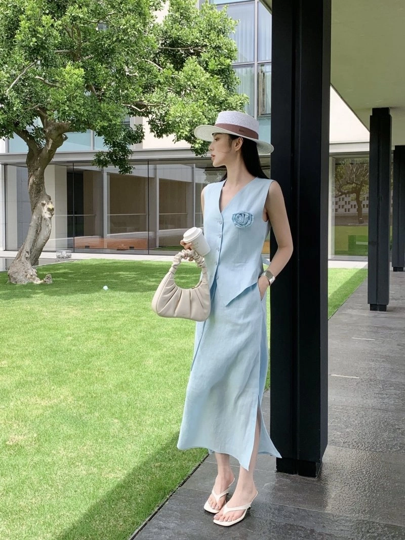 Chic Chanel Dress 110777