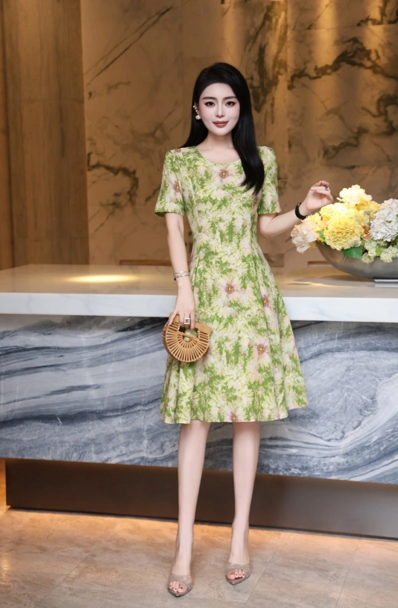Lightweight Chanel Dress 110757