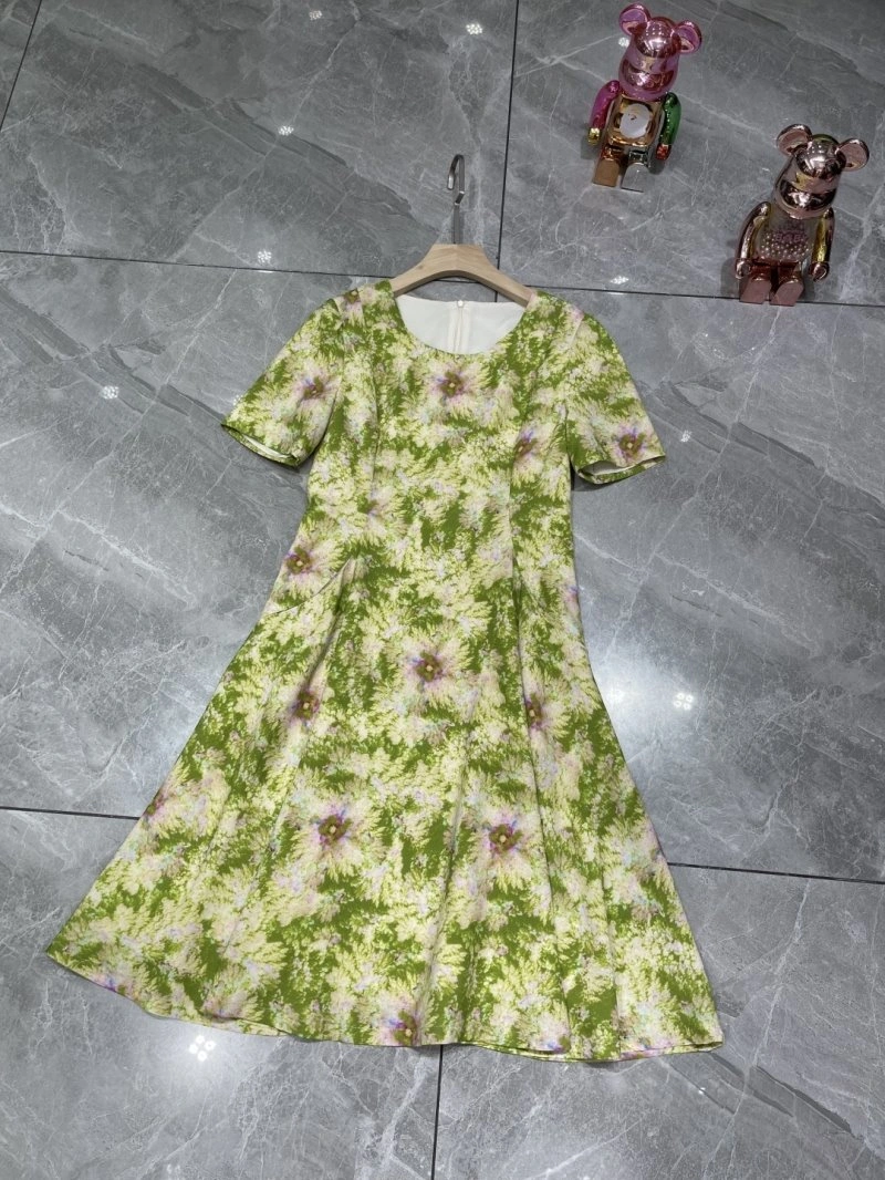 Lightweight Chanel Dress 110757