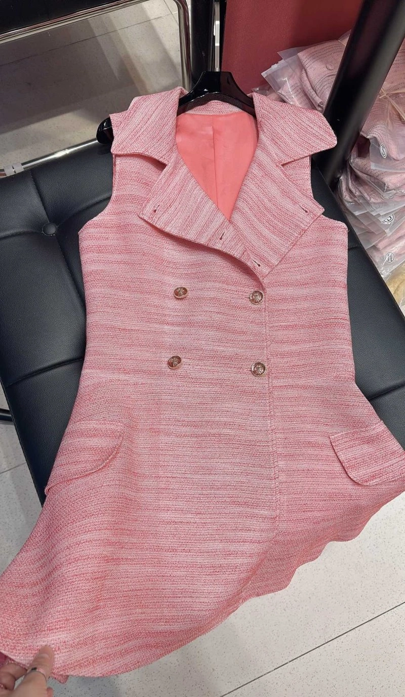 Stylish Chanel Dress 110758