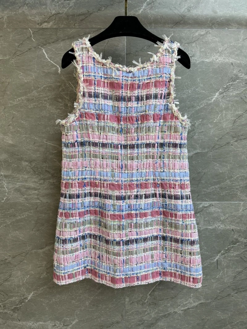 Comfortable Chanel Dress 108354