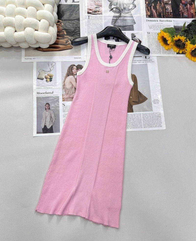 Vibrant Chanel Dress 108342