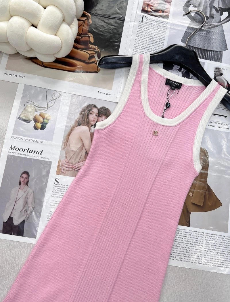 Vibrant Chanel Dress 108342