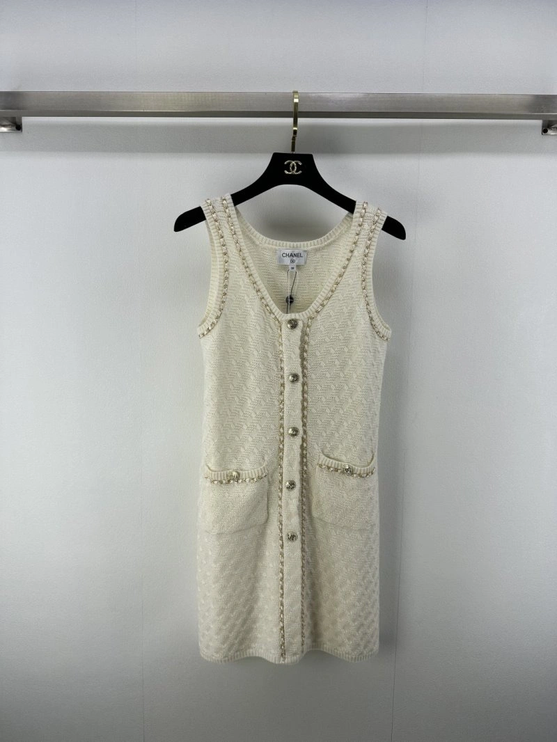 Lightweight Chanel Dress 108346
