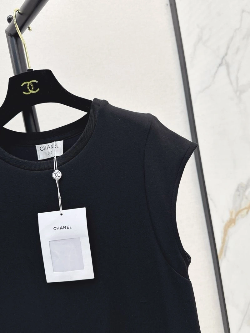 Chanel Dress Breathable 108302