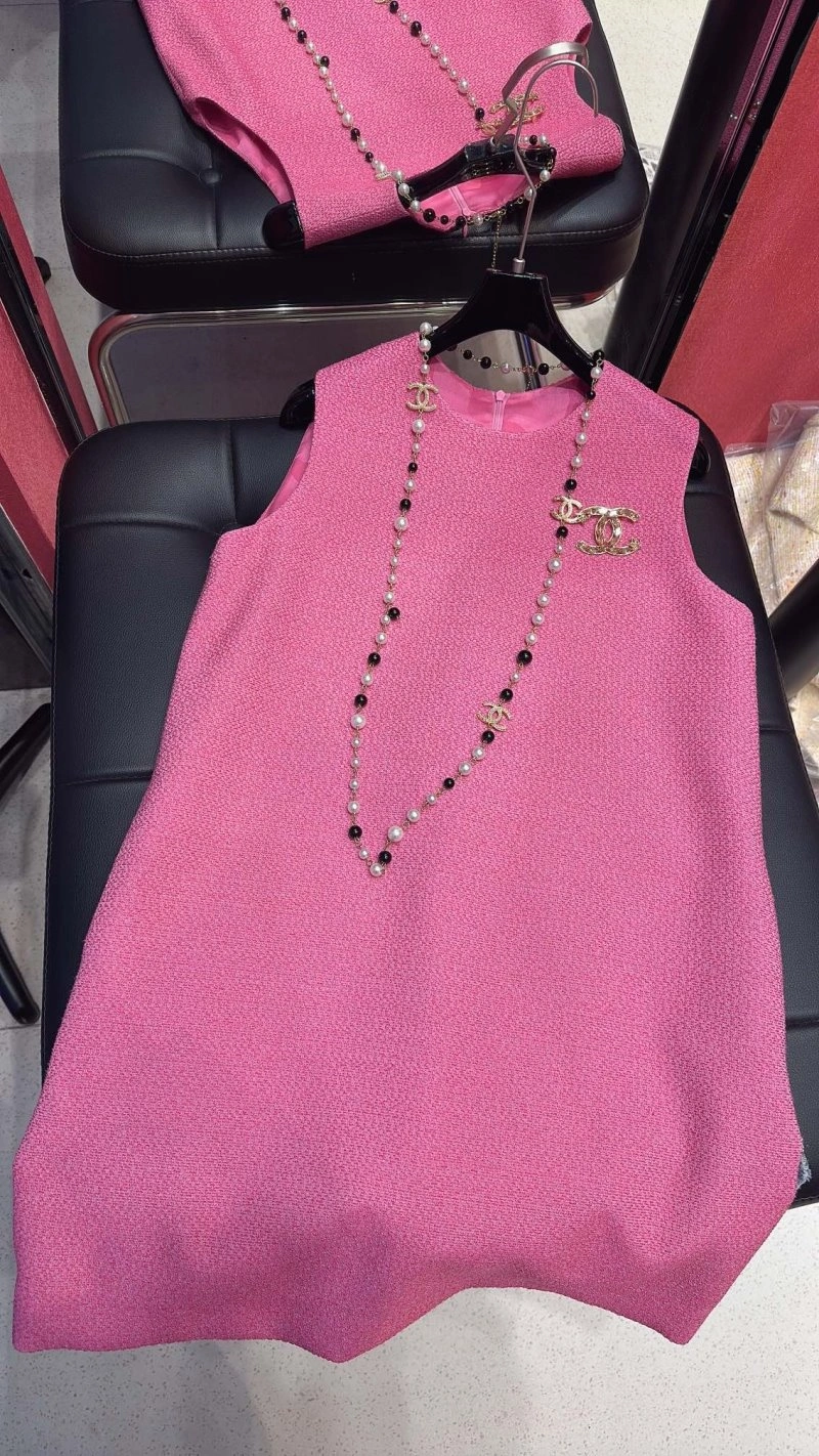 Tailored Chanel Dress 109911