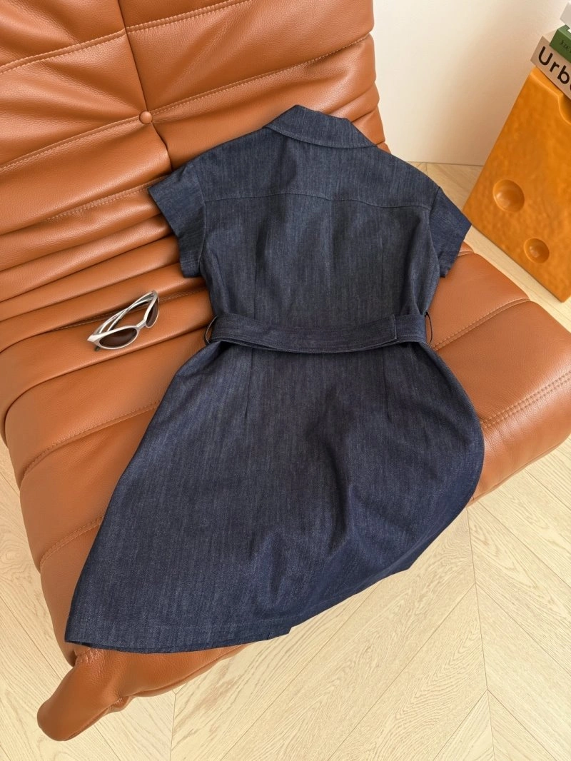 Supportive Chanel Dress 109929