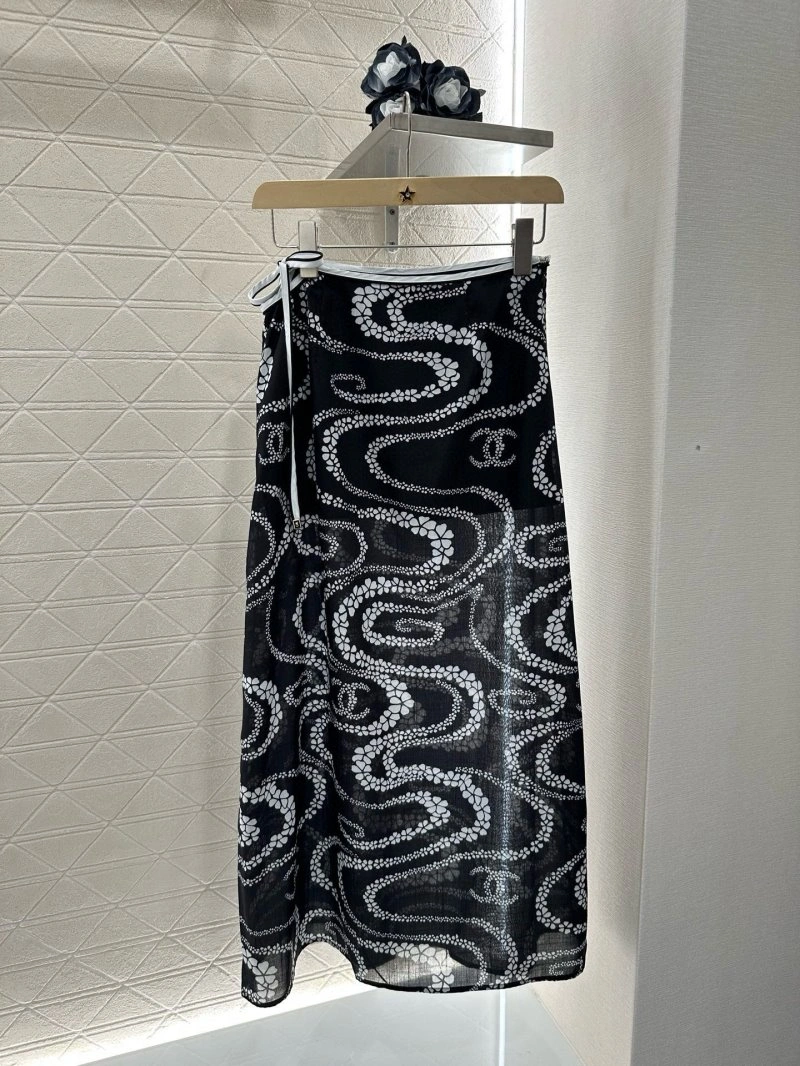 Lightweight Chanel Dress 109512