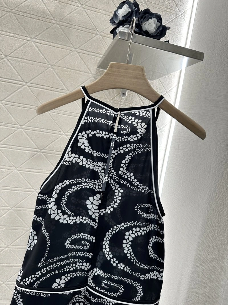 Sleek Chanel Dress 109509
