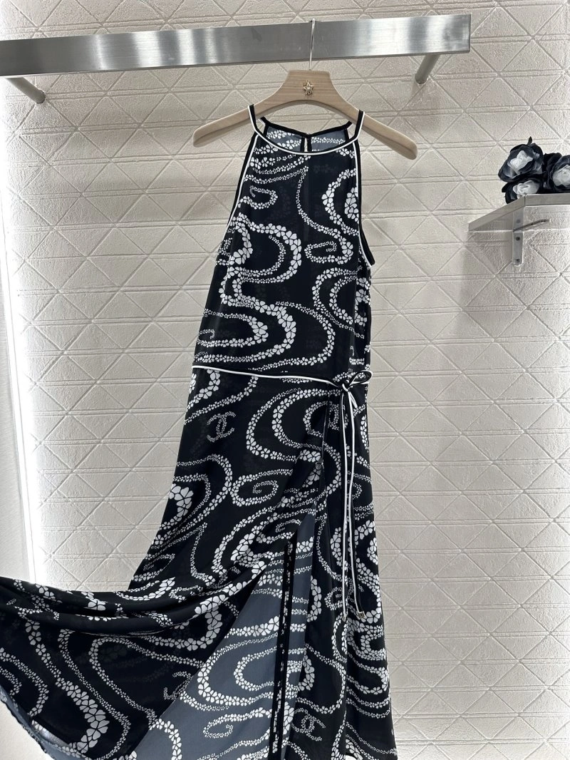 Sleek Chanel Dress 109509