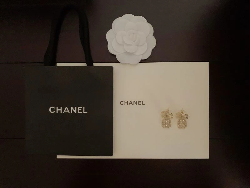 Chanel Earrings Minimalist 231366