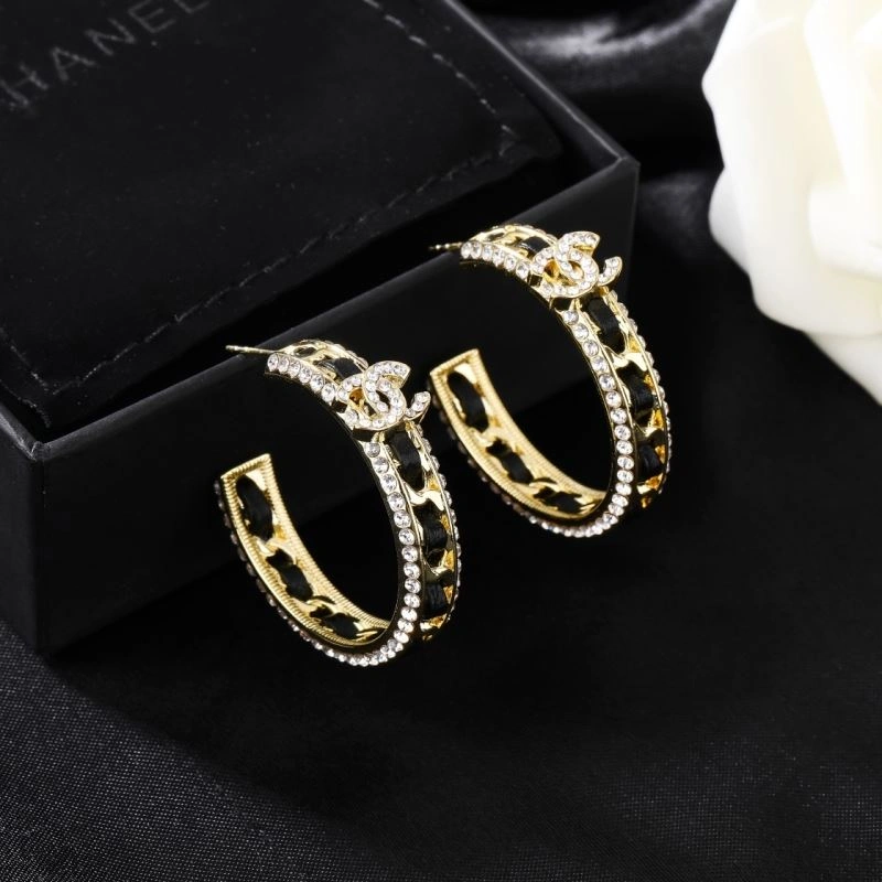 Chanel Earrings Unique 231377