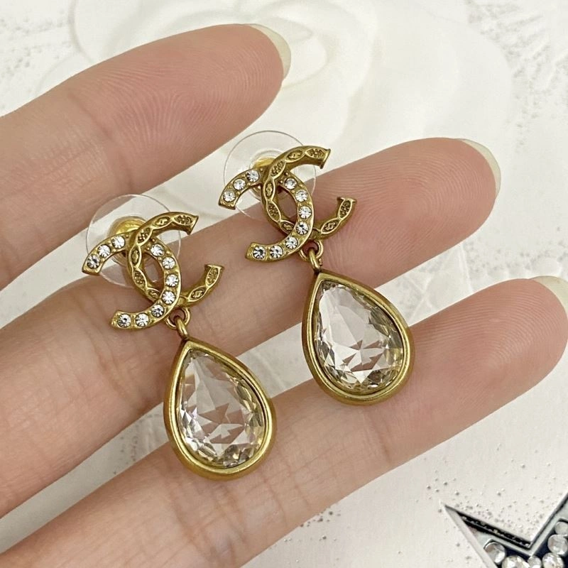 Affordable Chanel Earrings 231382