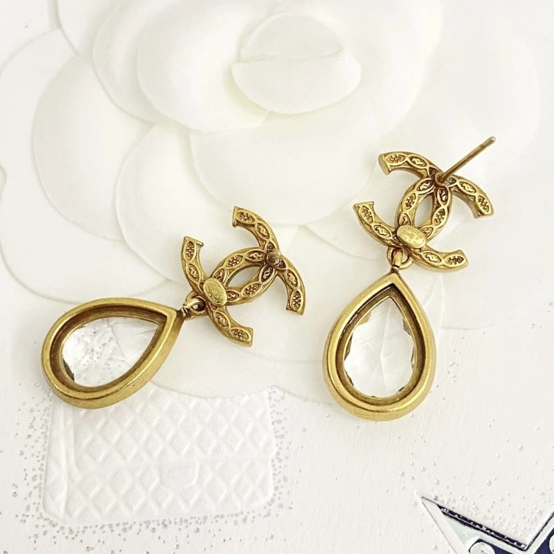 Affordable Chanel Earrings 231382