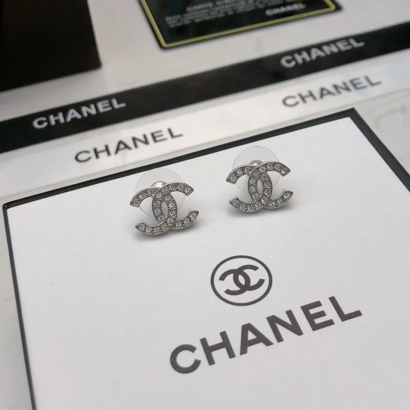 Chanel Earrings WellDesigned 231348