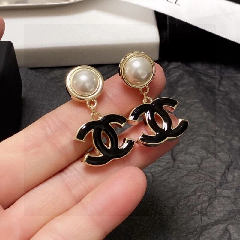 Chanel Earrings Modern 231355