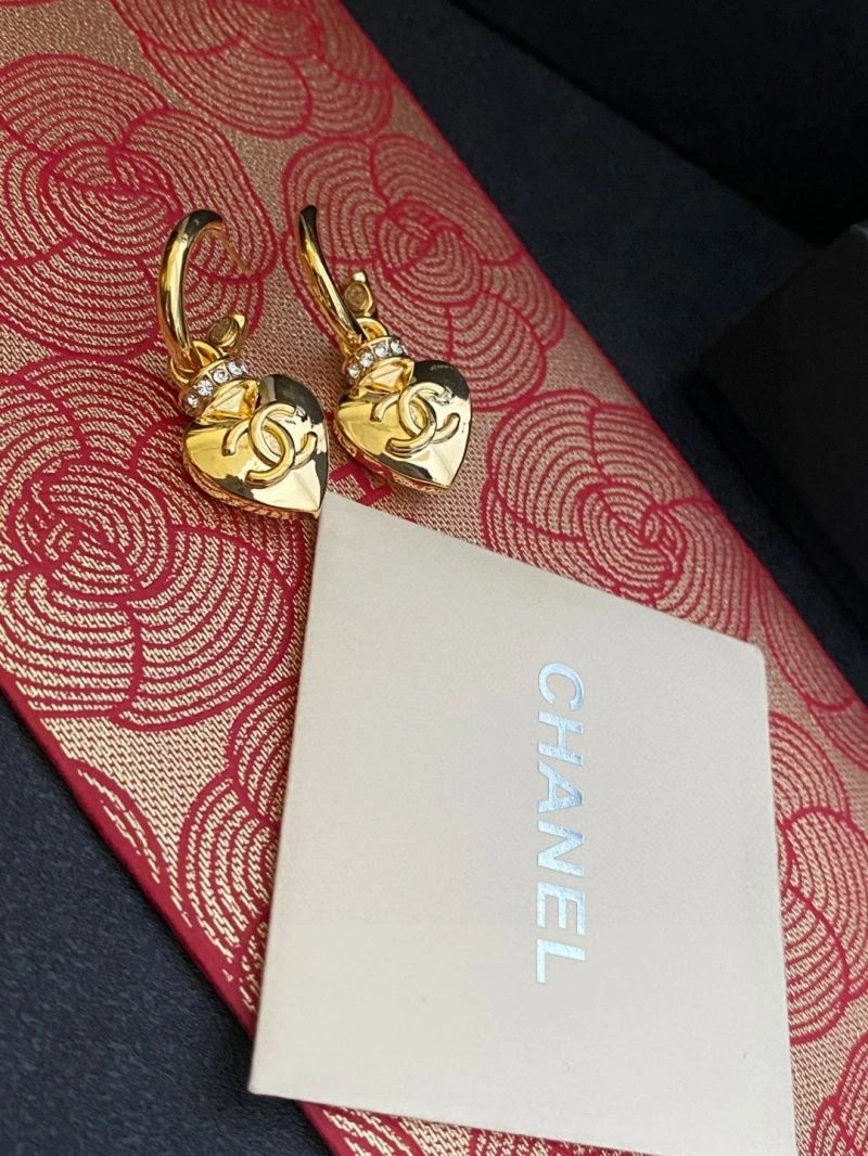 Chanel Earrings SoftTouch 231324