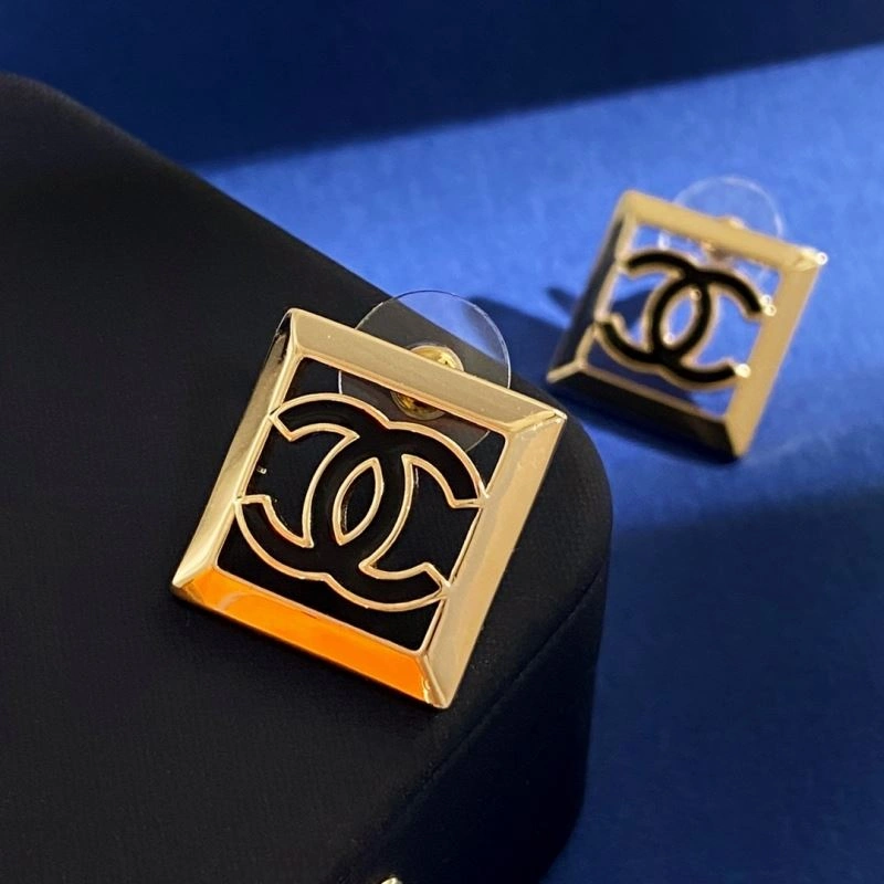 GoodFit Chanel Earrings 231353